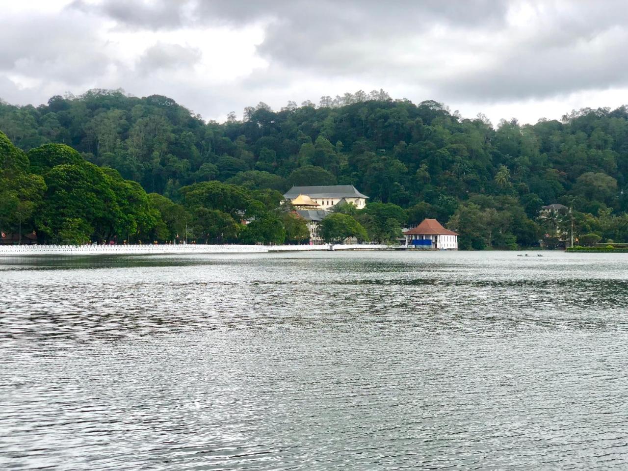 The Radh Hotel Kandy Exteriér fotografie